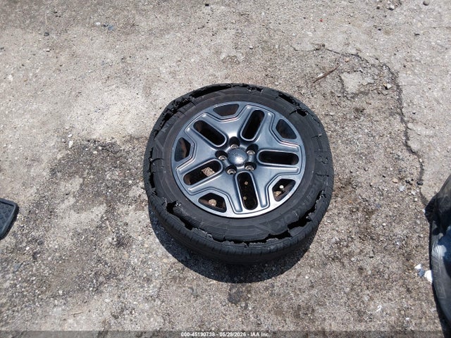2018 Jeep Renegade Trailhawk 4x4 მანქანა იყიდება აუქციონზე, vin: ZACCJBCB6JPH15833, აუქციონის ნომერი: 45190738