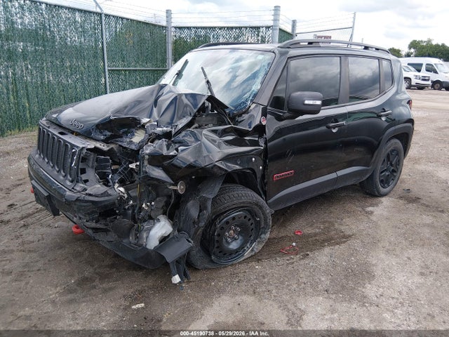 2018 Jeep Renegade Trailhawk 4x4 მანქანა იყიდება აუქციონზე, vin: ZACCJBCB6JPH15833, აუქციონის ნომერი: 45190738