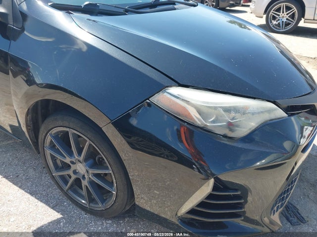 Продажа на аукционе авто 2018 Toyota Corolla Se, vin: 5YFBURHE6JP762600, номер лота: 45190749