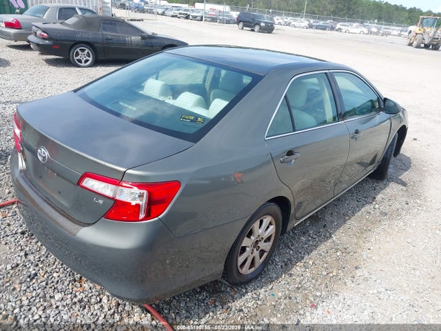 2014 Toyota Camry Le მანქანა იყიდება აუქციონზე, vin: 4T4BF1FK3ER388736, აუქციონის ნომერი: 45190755