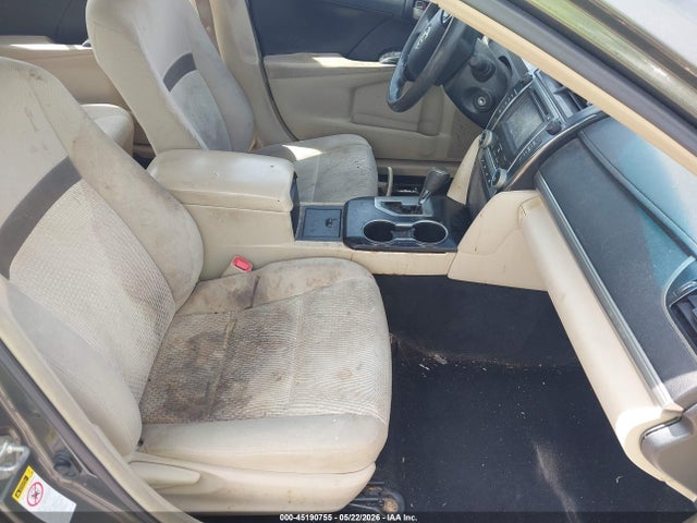 2014 Toyota Camry Le მანქანა იყიდება აუქციონზე, vin: 4T4BF1FK3ER388736, აუქციონის ნომერი: 45190755