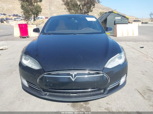 2015 Tesla Model S 70d/85d/p85d მანქანა იყიდება აუქციონზე, vin: 5YJSA1E27FF109359, აუქციონის ნომერი: 45190806