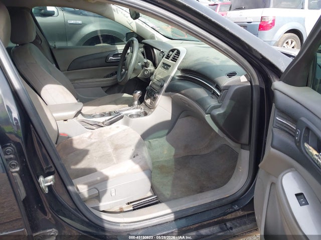 Продажа на аукционе авто 2014 Chevrolet Malibu 1ls, vin: 1G11B5SL2EF115781, номер лота: 45190823