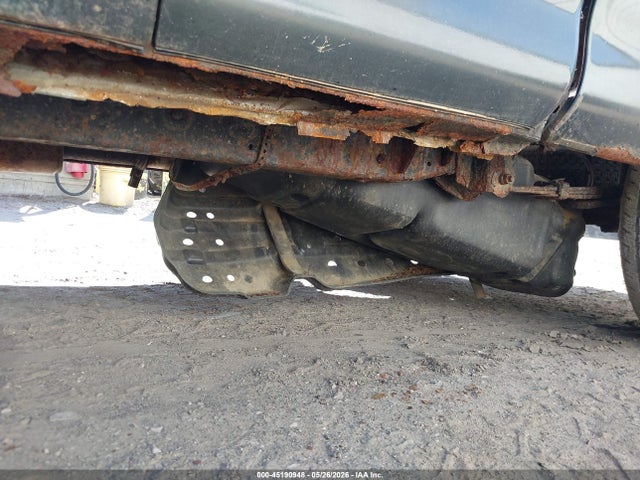 45190948 :رقم المزاد ، 5TBBT44155S465932 vin ، 2005 Toyota Tundra Sr5 V8 مزاد بيع