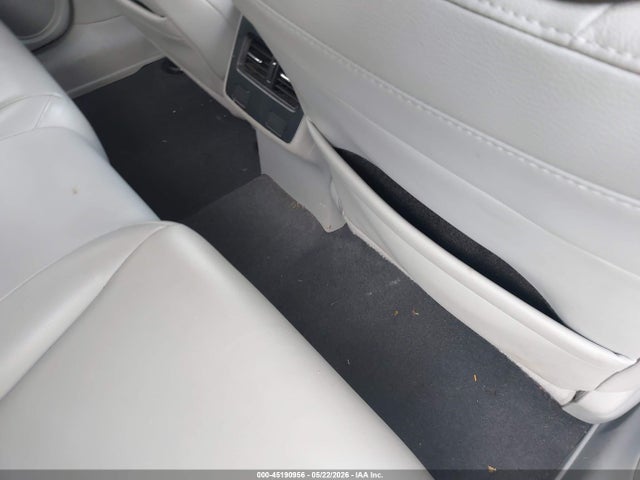 45190956 :رقم المزاد ، 5J8TB4H30HL001691 vin ، 2017 Acura Rdx Acurawatch Plus Package مزاد بيع