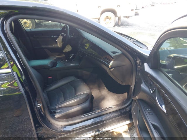 45190975 :رقم المزاد ، 1G6KD5RS3KU122588 vin ، 2019 Cadillac Ct6 Premium Luxury مزاد بيع