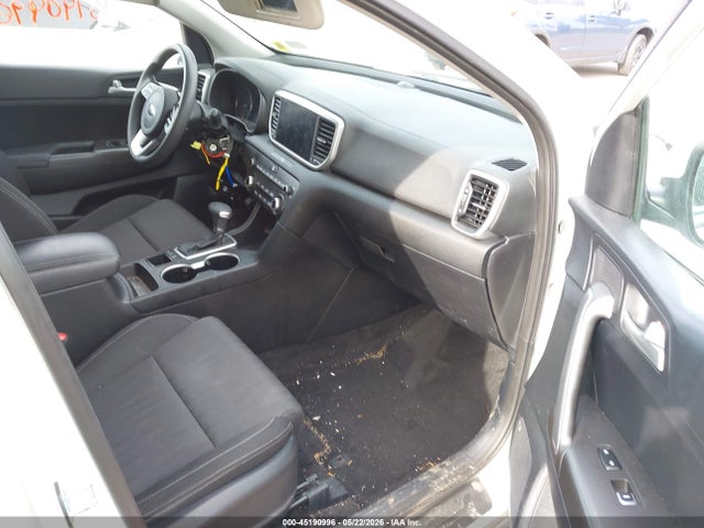 Продаж на аукціоні авто 2022 Kia Sportage Lx, vin: KNDPMCAC0N7011155, номер лоту: 45190996