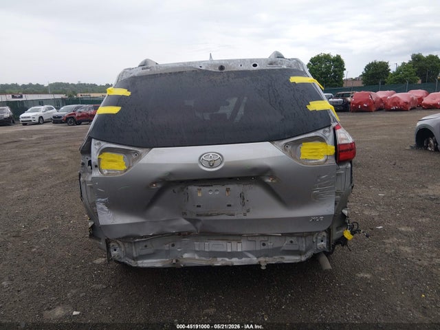 Aukcja sprzedaży 2018 Toyota Sienna Xle 8 Passenger, vin: 5TDYZ3DC1JS949909, numer aukcji: 45191000