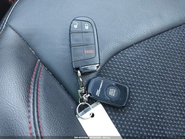 45191004 :رقم المزاد ، 3C4NJDDB6LT163622 vin ، 2020 Jeep Compass Trailhawk 4x4 مزاد بيع