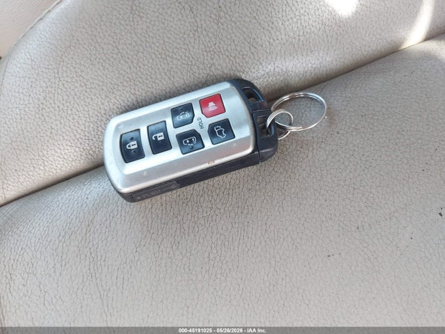Продажа на аукционе авто 2014 Toyota Sienna Xle 7 Passenger, vin: 5TDDK3DC0ES092359, номер лота: 45191025