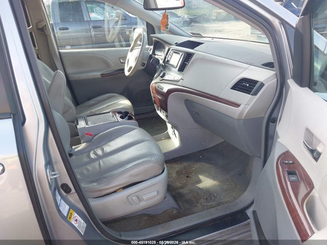 Продажа на аукционе авто 2014 Toyota Sienna Xle 7 Passenger, vin: 5TDDK3DC0ES092359, номер лота: 45191025