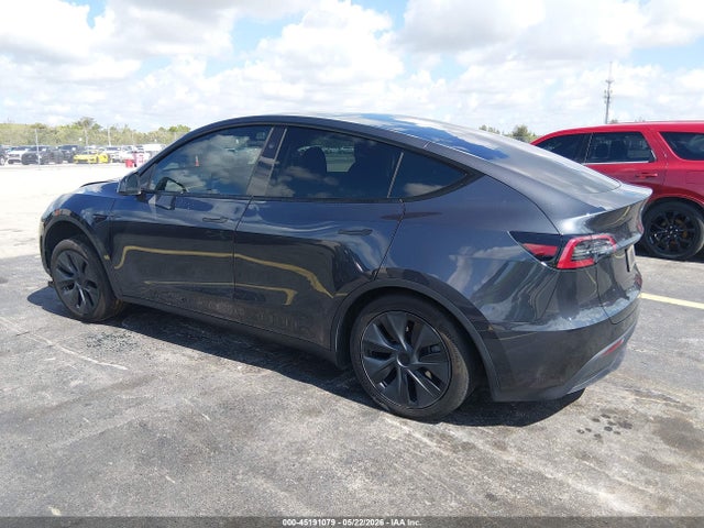 2024 Tesla Model Y Long Range Dual Motor All-wheel Drive მანქანა იყიდება აუქციონზე, vin: 7SAYGDEE4RA302562, აუქციონის ნომერი: 45191079