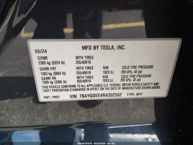 2024 Tesla Model Y Long Range Dual Motor All-wheel Drive მანქანა იყიდება აუქციონზე, vin: 7SAYGDEE4RA302562, აუქციონის ნომერი: 45191079