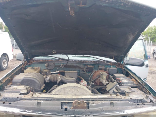 Продаж на аукціоні авто 1996 Chevrolet Gmt-400 K1500, vin: 1GCEK14R4TE114492, номер лоту: 45191089