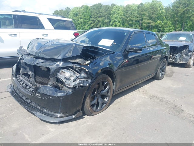 45191109 :رقم المزاد ، 2C3CCABG0PH561166 vin ، 2023 Chrysler 300 300s مزاد بيع