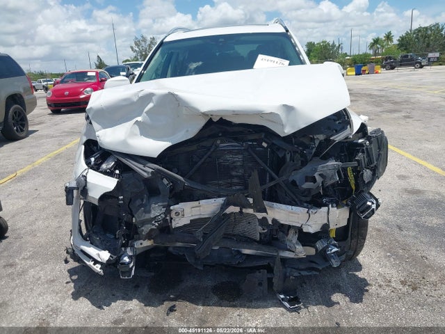 Продажа на аукционе авто 2022 Bmw X7 Xdrive40i, vin: 5UXCW2C08N9L23894, номер лота: 45191126