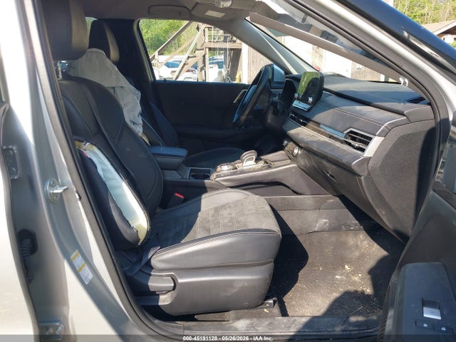 Продажа на аукционе авто 2024 Mitsubishi Outlander, vin: JA4J4VA86RZ059728, номер лота: 45191128