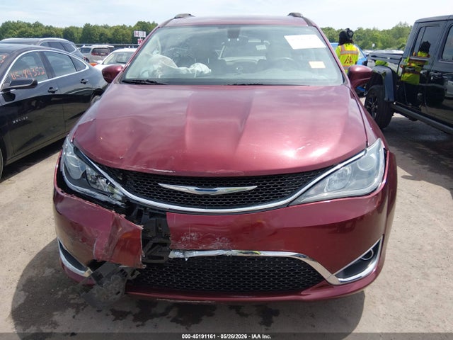 2017 Chrysler Pacifica Touring-l მანქანა იყიდება აუქციონზე, vin: 2C4RC1BG6HR688389, აუქციონის ნომერი: 45191161