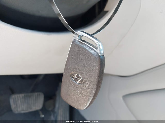 45191235 :رقم المزاد ، KM8J3CA22HU383842 vin ، 2017 Hyundai Tucson Sport مزاد بيع