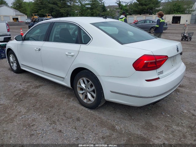 Aukcja sprzedaży 2016 Volkswagen Passat 1.8t S, vin: 1VWAT7A34GC052878, numer aukcji: 45191255