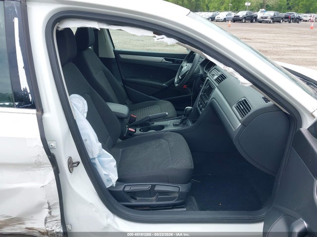 Aukcja sprzedaży 2016 Volkswagen Passat 1.8t S, vin: 1VWAT7A34GC052878, numer aukcji: 45191255