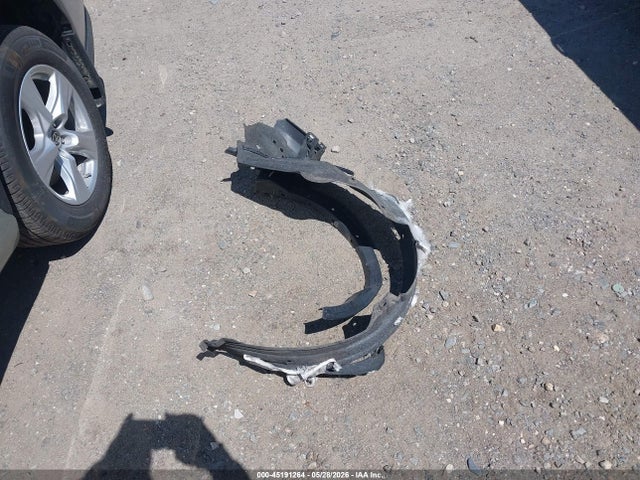 Aukcja sprzedaży 2017 Toyota Rav4 Le, vin: JTMBFREV8HJ122286, numer aukcji: 45191264