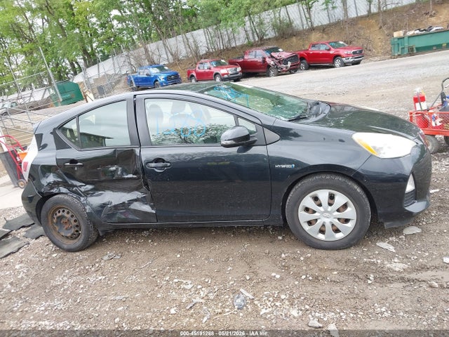 Продаж на аукціоні авто 2013 Toyota Prius C Two, vin: JTDKDTB32D1552170, номер лоту: 45191288