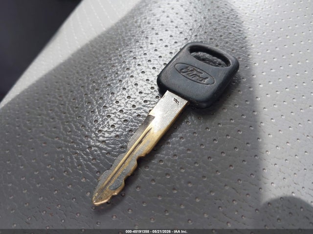 45191358 :رقم المزاد ، 1FTSE3EL4EDA38443 vin ، 2014 Ford E-350 Super Duty Commercial مزاد بيع