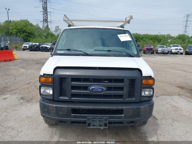 45191358 :رقم المزاد ، 1FTSE3EL4EDA38443 vin ، 2014 Ford E-350 Super Duty Commercial مزاد بيع