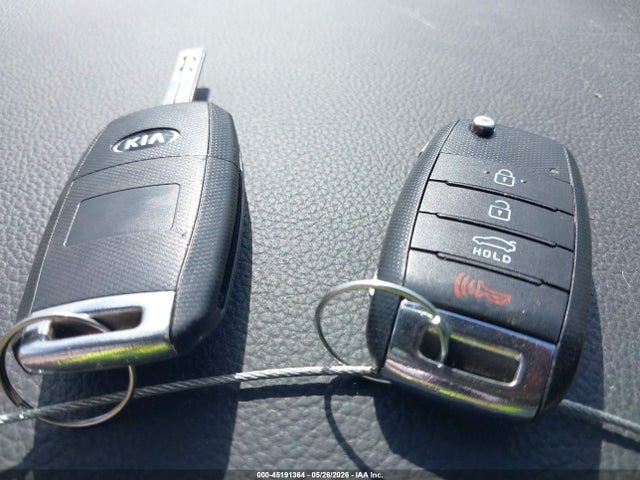 Aukcja sprzedaży 2015 Kia Optima Lx, vin: KNAGM4A77F5653682, numer aukcji: 45191364