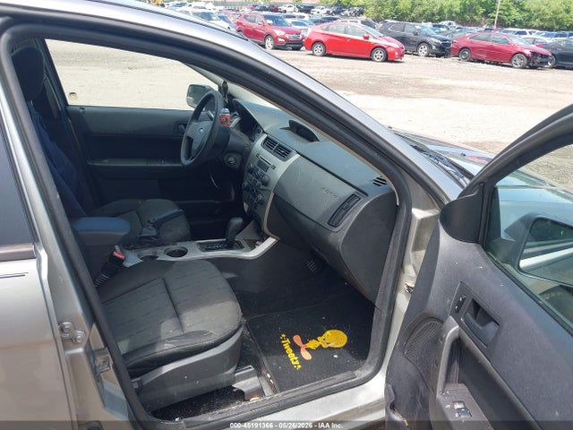 Продажа на аукционе авто 2008 Ford Focus Se, vin: 1FAHP35N28W275808, номер лота: 45191366