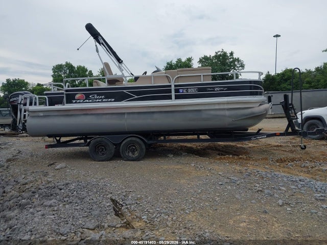 Aukcja sprzedaży 2019 Tracker Pontoon, vin: BUJ12248A919, numer aukcji: 45191403