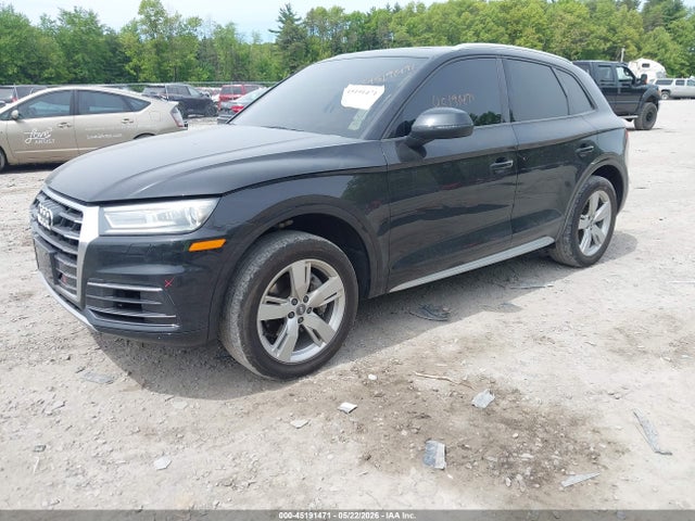 45191471 :رقم المزاد ، WA1ANAFY6J2001114 vin ، 2018 Audi Q5 2.0t Premium/2.0t Tech Premium مزاد بيع