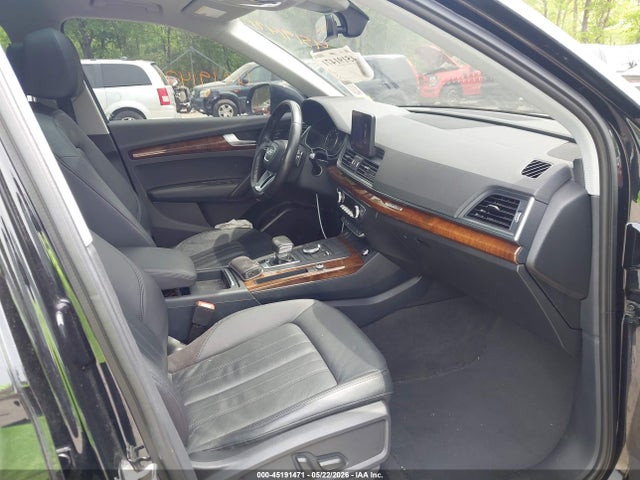 45191471 :رقم المزاد ، WA1ANAFY6J2001114 vin ، 2018 Audi Q5 2.0t Premium/2.0t Tech Premium مزاد بيع