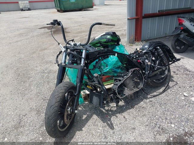 Harley-Davidson FLHX 2025 1HD1KB712SB608083 Image 2
