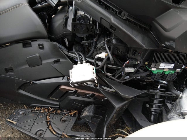 Can-Am Spyder Roadster Rt/rt Limited 2024 2BXNBDD23RV004654 Image 8
