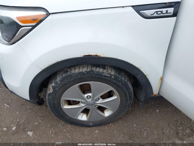 Продаж на аукціоні авто 2015 Kia Soul, vin: KNDJN2A20F7196183, номер лоту: 45191503