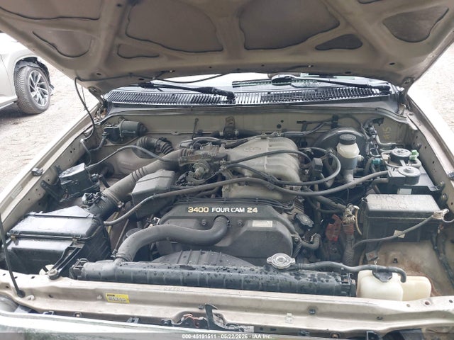 45191511 :رقم المزاد ، 5TEHN72N21Z797536 vin ، 2001 Toyota Tacoma Base V6 مزاد بيع