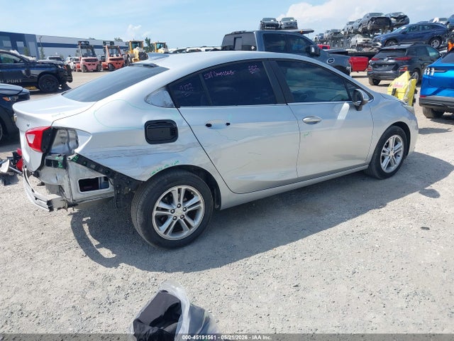 Продаж на аукціоні авто 2018 Chevrolet Cruze Lt Auto, vin: 1G1BE5SM0J7241016, номер лоту: 45191561