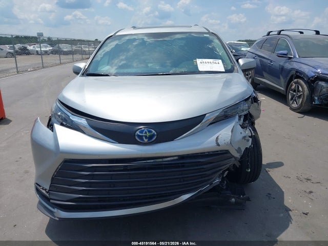 45191564 :رقم المزاد ، 5TDYRKEC7SS235826 vin ، 2025 Toyota Sienna Xle مزاد بيع