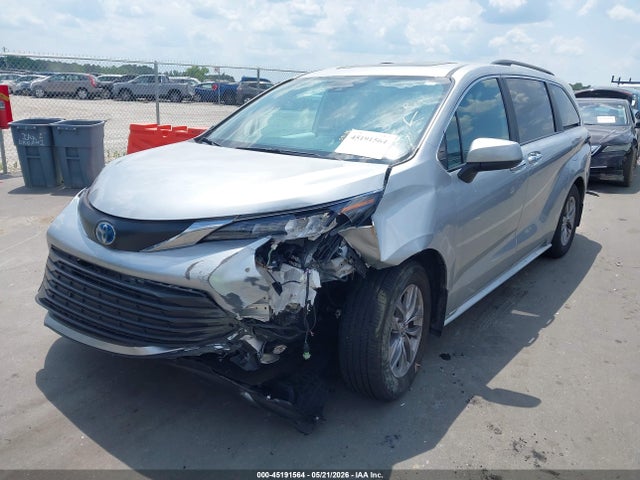 45191564 :رقم المزاد ، 5TDYRKEC7SS235826 vin ، 2025 Toyota Sienna Xle مزاد بيع