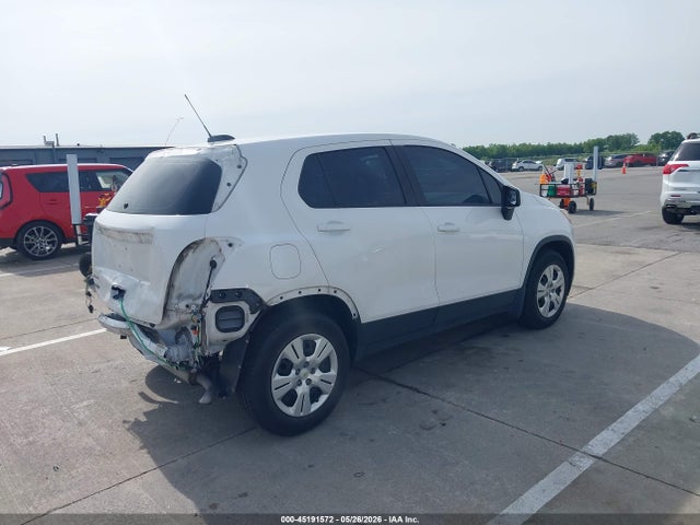 Chevrolet TRAX LS 2018 3GNCJKSB1JL195588 Image 4