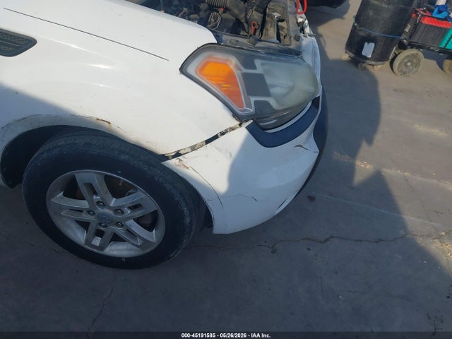 2010 Kia Soul + მანქანა იყიდება აუქციონზე, vin: KNDJT2A27A7703112, აუქციონის ნომერი: 45191585