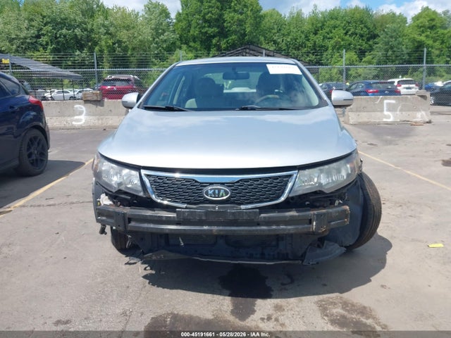 2011 Kia Forte Ex მანქანა იყიდება აუქციონზე, vin: KNAFU4A20B5447257, აუქციონის ნომერი: 45191661