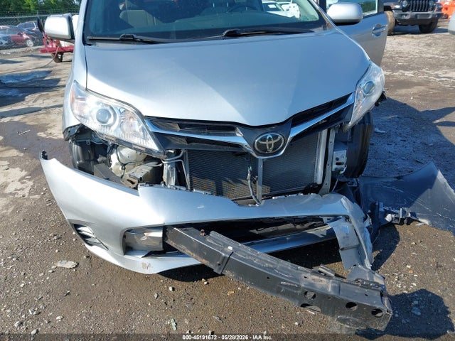 Toyota SIENNA LE 2020 5TDKZ3DCXLS049521 Image 6