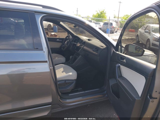 Aukcja sprzedaży 2021 Volkswagen Tiguan 2.0t Se/2.0t Se R-line Black/2.0t Sel, vin: 3VV2B7AX8MM020010, numer aukcji: 45191693
