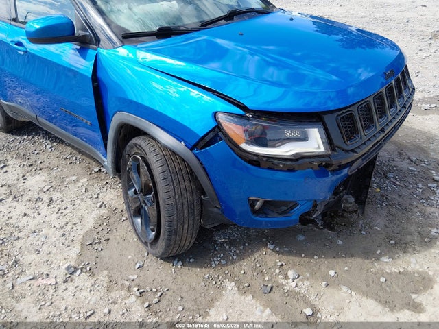 45191698 :رقم المزاد ، 3C4NJDBB8LT157856 vin ، 2020 Jeep Compass Altitude 4x4 مزاد بيع