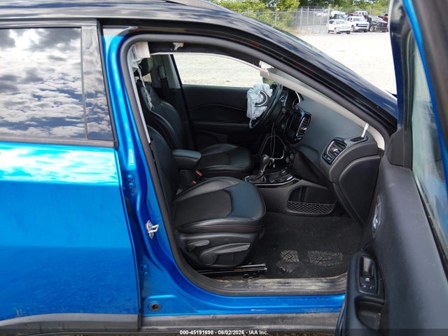 45191698 :رقم المزاد ، 3C4NJDBB8LT157856 vin ، 2020 Jeep Compass Altitude 4x4 مزاد بيع