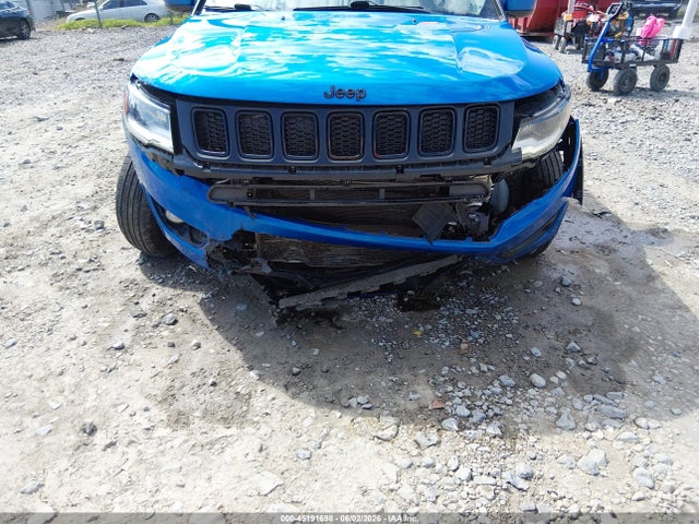 45191698 :رقم المزاد ، 3C4NJDBB8LT157856 vin ، 2020 Jeep Compass Altitude 4x4 مزاد بيع