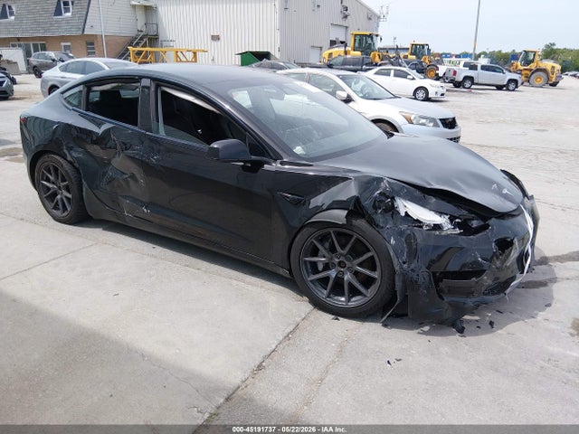 Tesla Model 3 Long Range 2021 5YJ3E1EB0MF066778 main image